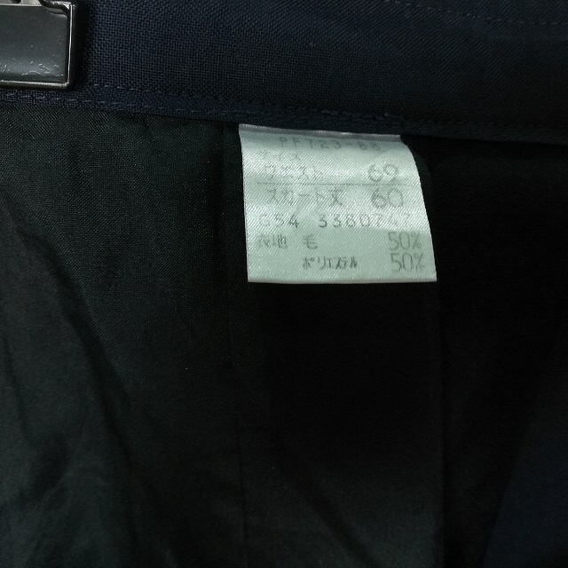 1円 スクールスカート 夏物 w66-丈62 紺 中学 高校 プリーツ 学生服 制服 女子 中古 HK4749_画像5