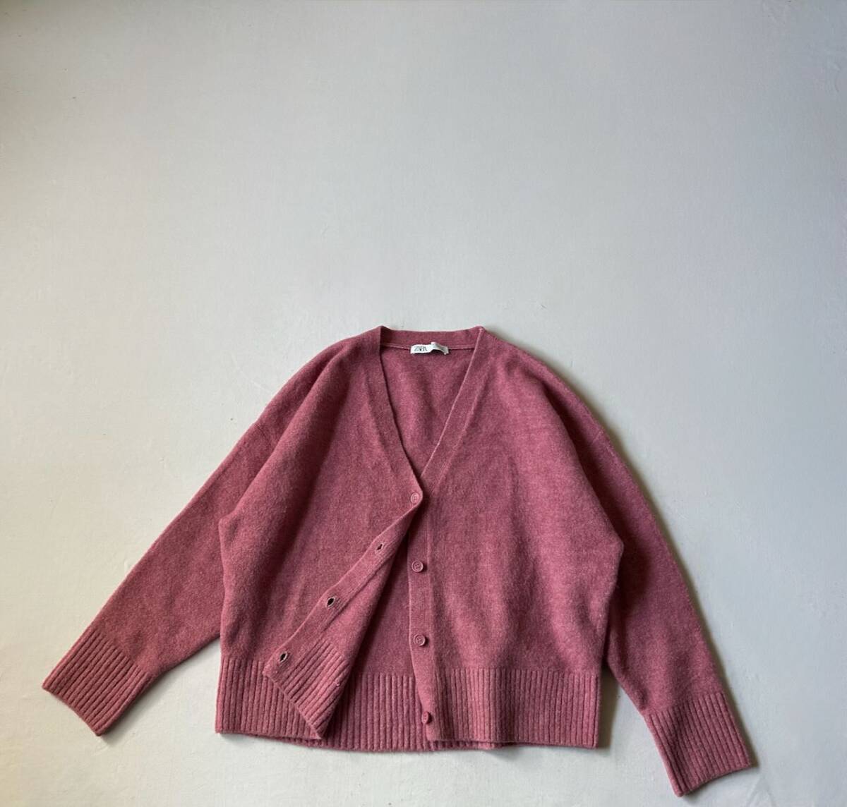 ザラ ZARA 使えるニットカーディガン_画像3