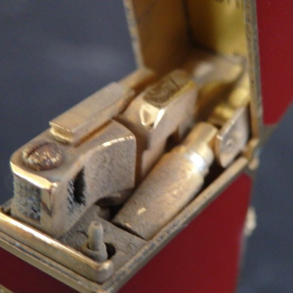 １円スタート 激レア Dunhill ダンヒル ラッカー ｄロゴ ガスライター レッド ゴールド 箱付き 11-5 41869_画像8