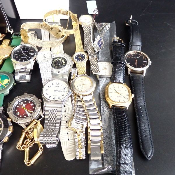 １円スタート 激レア SEIKO セイコー G-shock ジーショック シチズン クリスタルセブン 他 メンズ腕時計 箱付き まとめ 10-3 41870_画像9