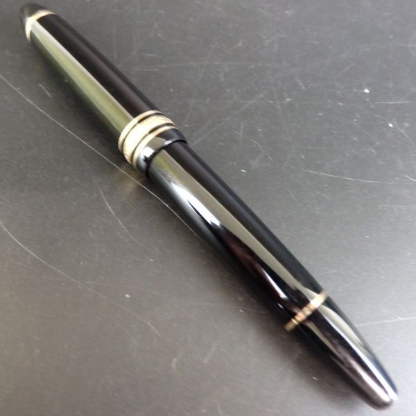 １円スタート 激レア MONRBLANC モンブラン マイスターシュテュック No.146 万年筆 ペン先14K 4810 ゴールド ブラック 11-3 41893_画像2