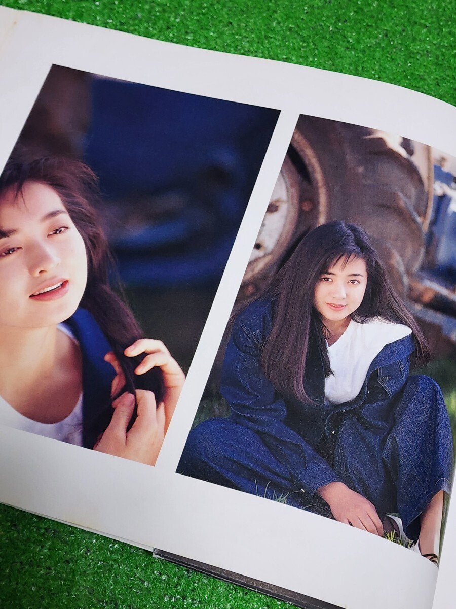 斉藤由貴　写真集　「優駿 ORACION」　1988年初版本　フジテレビ開局30周年記念作品　当時本_画像4