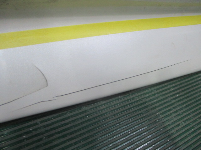 トヨタ ハイエース 200系 標準ボディ モデリスタ フロントスポイラー MSD41-26005-A1 070 ＊個人宅配送不可＊_画像4