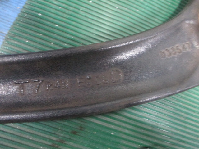 プジョー 5008 ABA-T875F02 フロント右ロアアーム_画像6