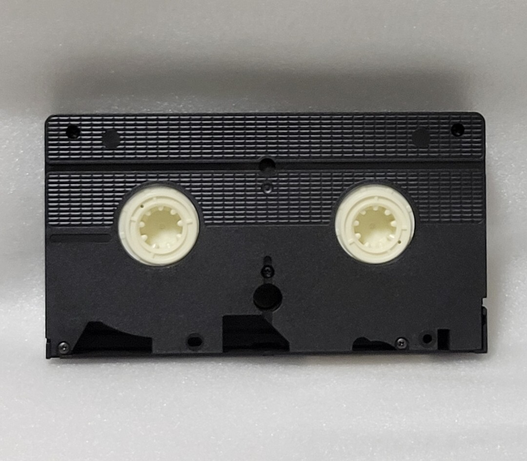 Professional [VHS] Jean Reno Gary Oldman 　英語版 [Import] ビデオ 109min VHS レオン 輸入版　ビンテージ　動作確認済み_画像6