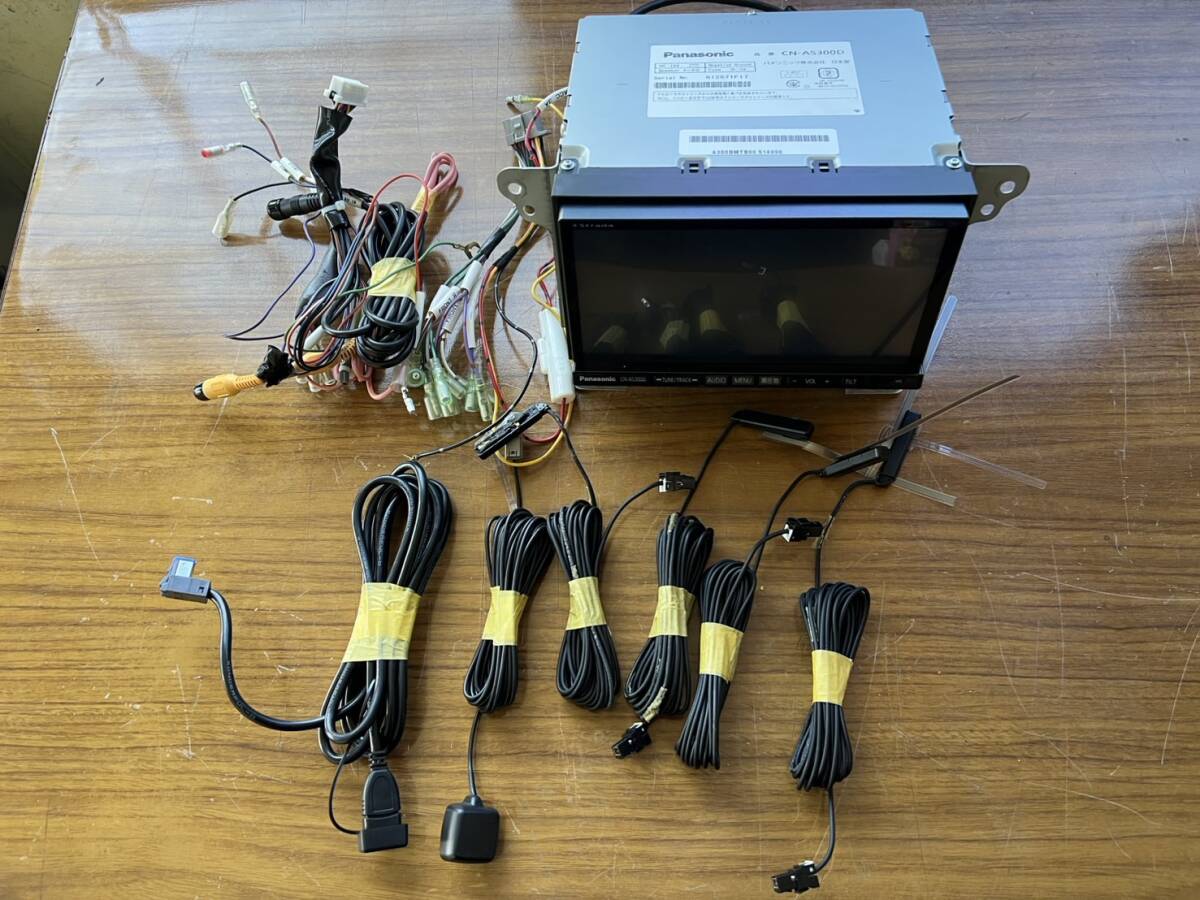 パナソニック　Strada　ストラーダ　メモリーナビ　CN-AS300D　TV CD DVD SD Bluetooth iPod　スペーシア　MK32S　動作確認済_画像1