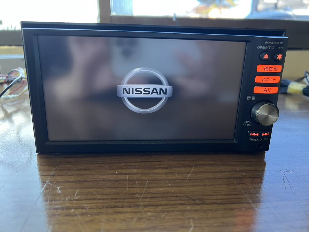 日産純正　メモリーナビ　MP311D-W　フルセグ　CD DVD SD Bluetooth　地図データ2014年　動作確認済　キューブ　Z12_画像2