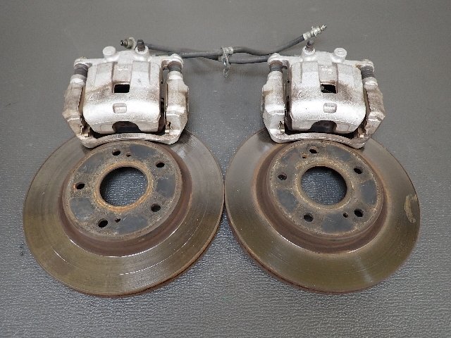 ZC32S スイフトスポーツ 純正フロントブレーキキャリパー/ローター 左右セット M16A _画像1