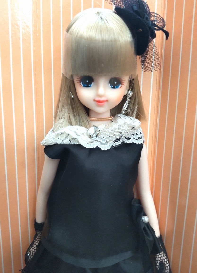 Barbie Excelina ジェニー ハイクオリティファッションドール トヨカロン エクセリーナ Jenny バービー リカちゃんキャッスル おたのしみ_画像3