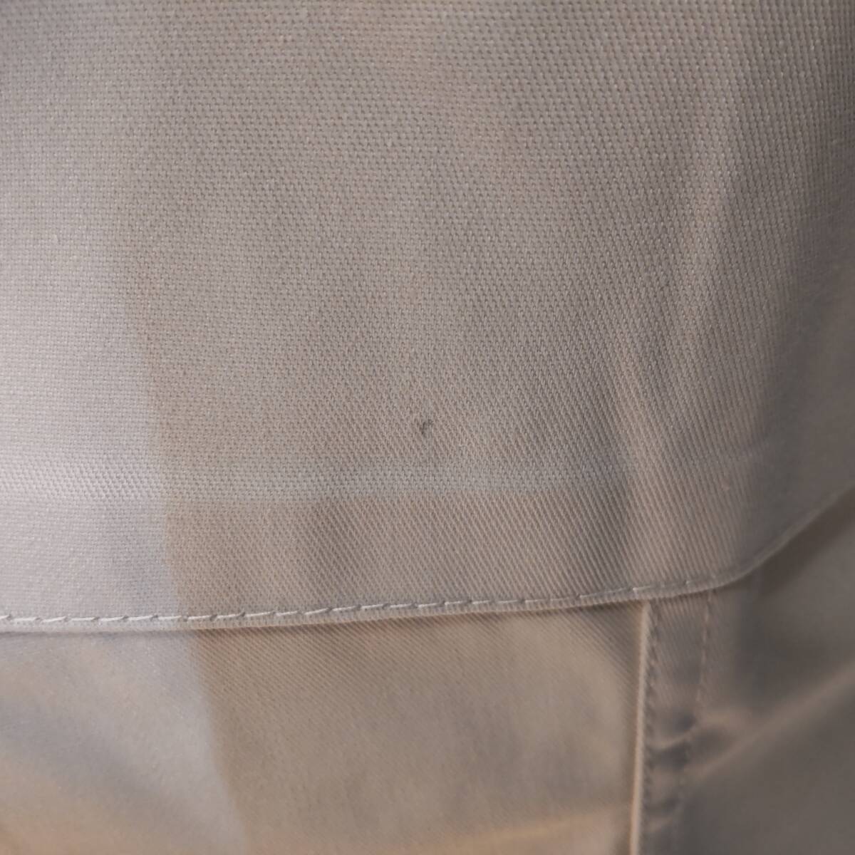 Y111910■(31)未使用 自重堂 TomoeSAKURA 春夏 エコ製品制電カーゴパンツ 5036 サイズ76 S? ベージュ 作業服 保管品 小さな汚れあり■_画像3