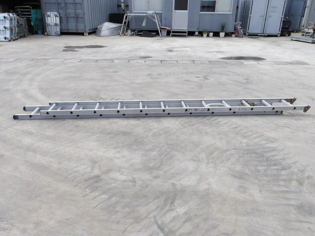 引取限定 KP7 長谷川工 業 アルミ合金 伸縮 はしご D-10 HCK2-72 全長7ｍ18ｃｍ 最大使用重量100kg_画像4