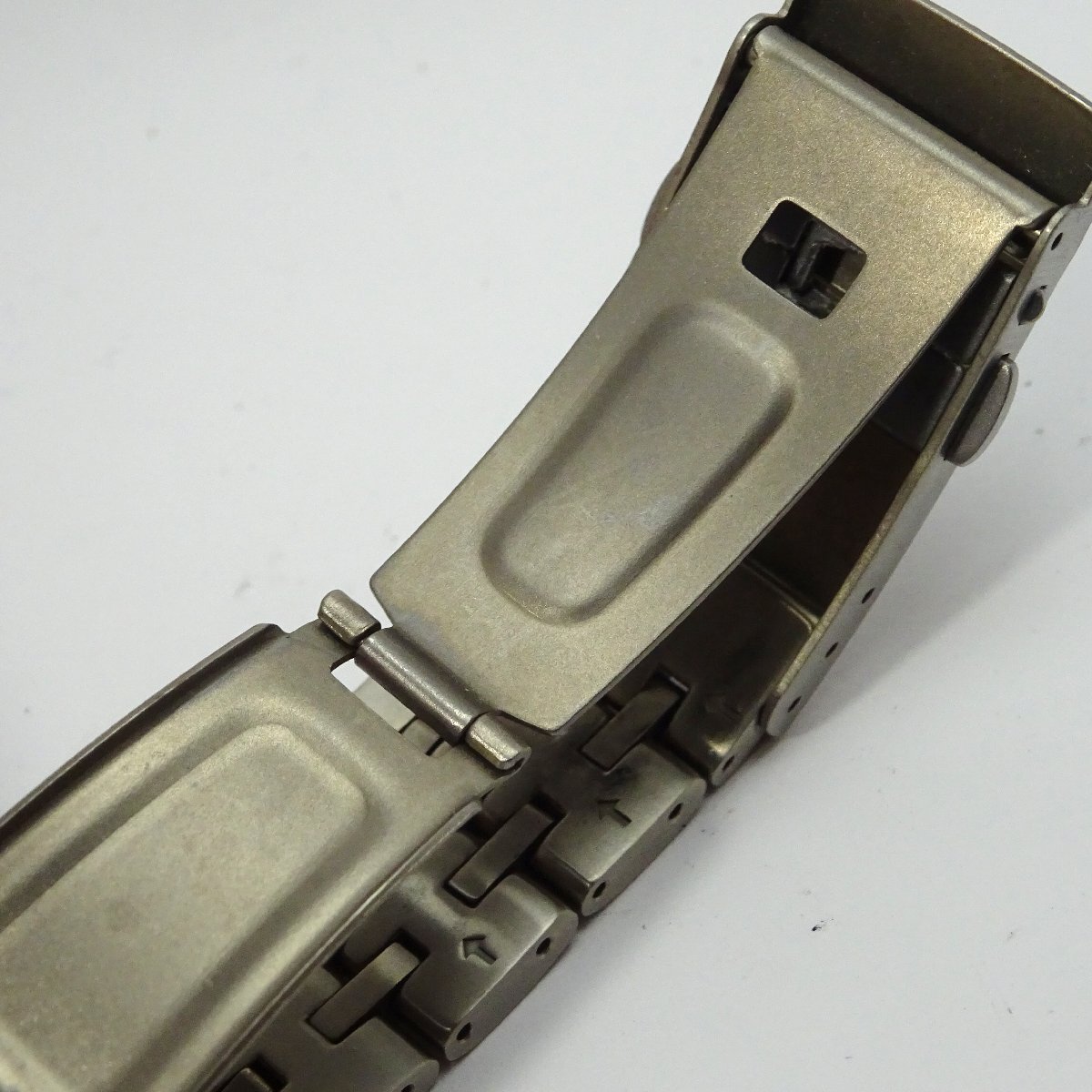 1円開始◆稼働◆ シチズン C650-Q02381 プロマスター ブルーインパルス エコドライブ ブラック クオーツ メンズ 腕時計 AC673_画像6