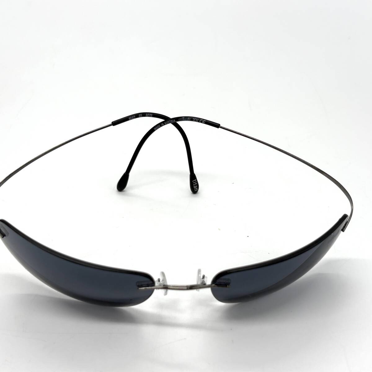 AY2790■Silhouette サングラス シルエット 8562 65 6076 オーストラリア製 2［3］ブルー系 ケース付き 1円スタート　_画像6