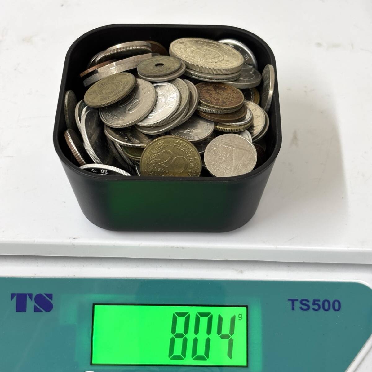 AY2792■【古銭重量 約804g】外貨 まとめ 壺圓 拾圓 五銭 拾銭 五拾銭 TEN DOLLARS 香港 シンガポール 中華人民共和国 他 1円スタート_画像10