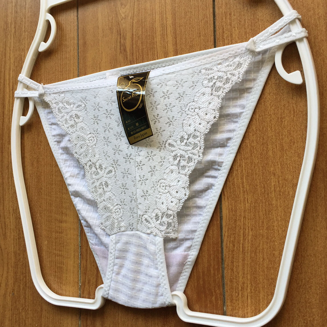 新品・未使用♪【特価★Secret Fruit】おしゃれでセクシーなレース♪サラサラ光沢生地も可愛い/水色/M★パンティ/ショーツ/レディース下着_画像4