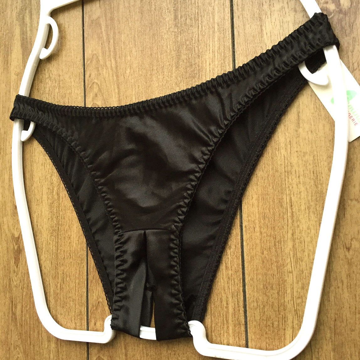 新品・未使用♪【ラ・ポーム】つやつや光沢サテン♪ボトムオープン仕様のエッチなランジェ 日本製/黒/M★パンティ/ショーツ/レディース下着_画像4