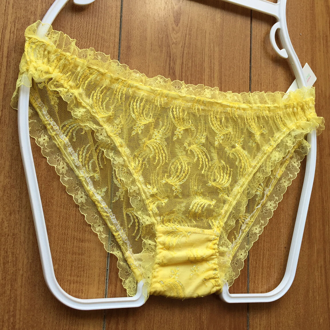 新品・未使用♪【特価★ノーブランド】くしゅくしゅとフリルがめっちゃ可愛いスキャンティ/イエロー/M★パンティ/ショーツ/レディース下着_画像6