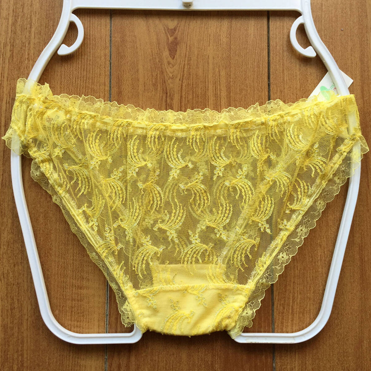 新品・未使用♪【特価★ノーブランド】くしゅくしゅとフリルがめっちゃ可愛いスキャンティ/イエロー/M★パンティ/ショーツ/レディース下着_画像8