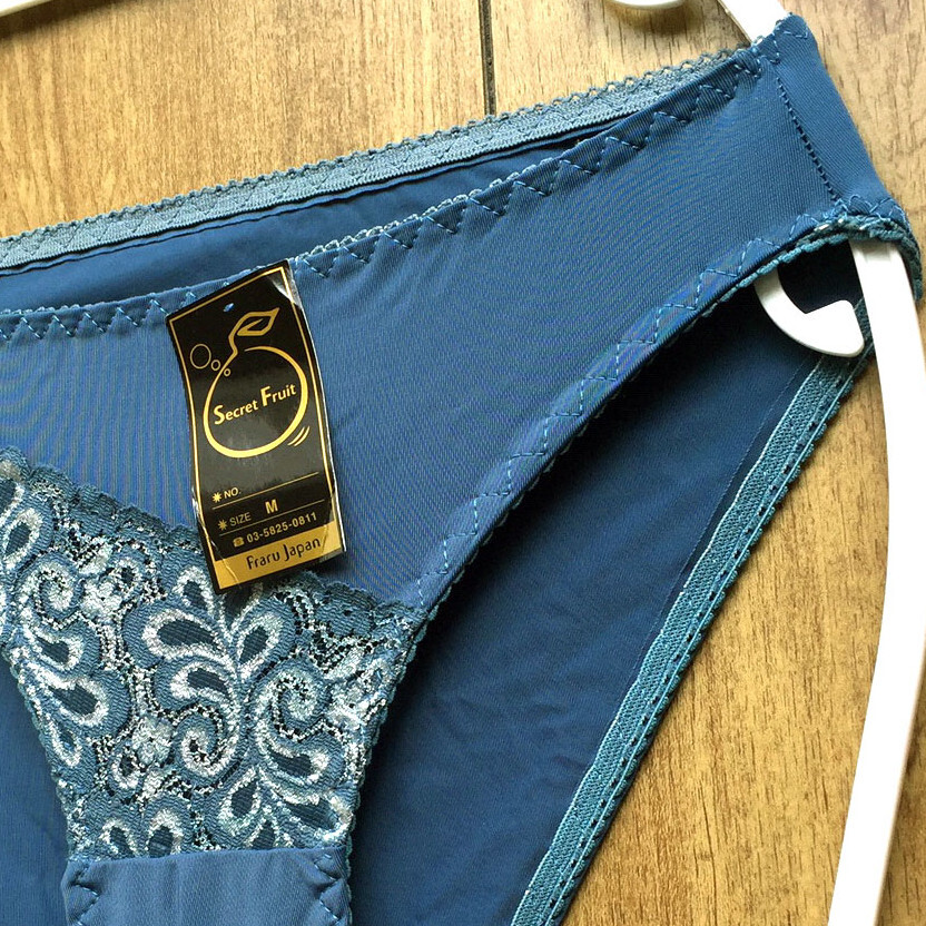 新品・未使用♪【Secret Fruit】肌透け感ある美しいレース♪おしゃれアシンメトリー/ブルーグリーン/M★パンティ/ショーツ/レディース下着_画像5