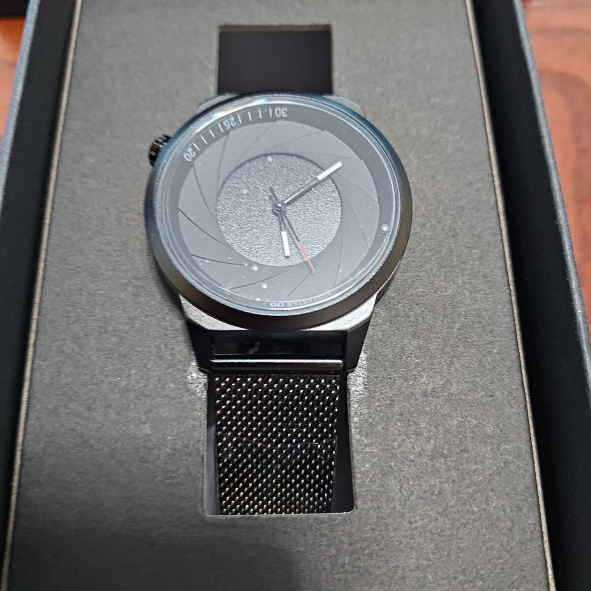 RUBEUSTAN ルビウスタン 防水 メンズ クォーツ腕時計_画像2