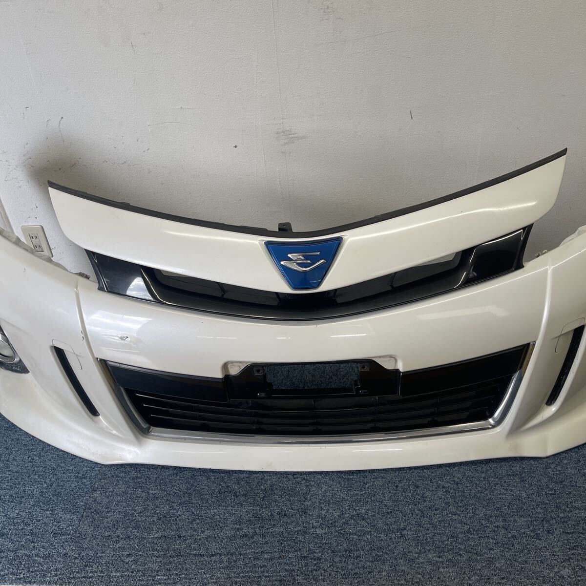 トヨタ エスティマ アエラス 中期3型 フロントバンパー_画像1