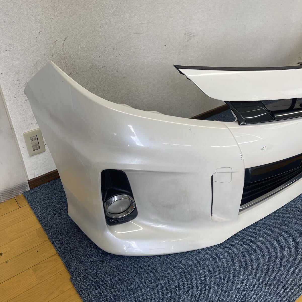 トヨタ エスティマ アエラス 中期3型 フロントバンパー_画像2