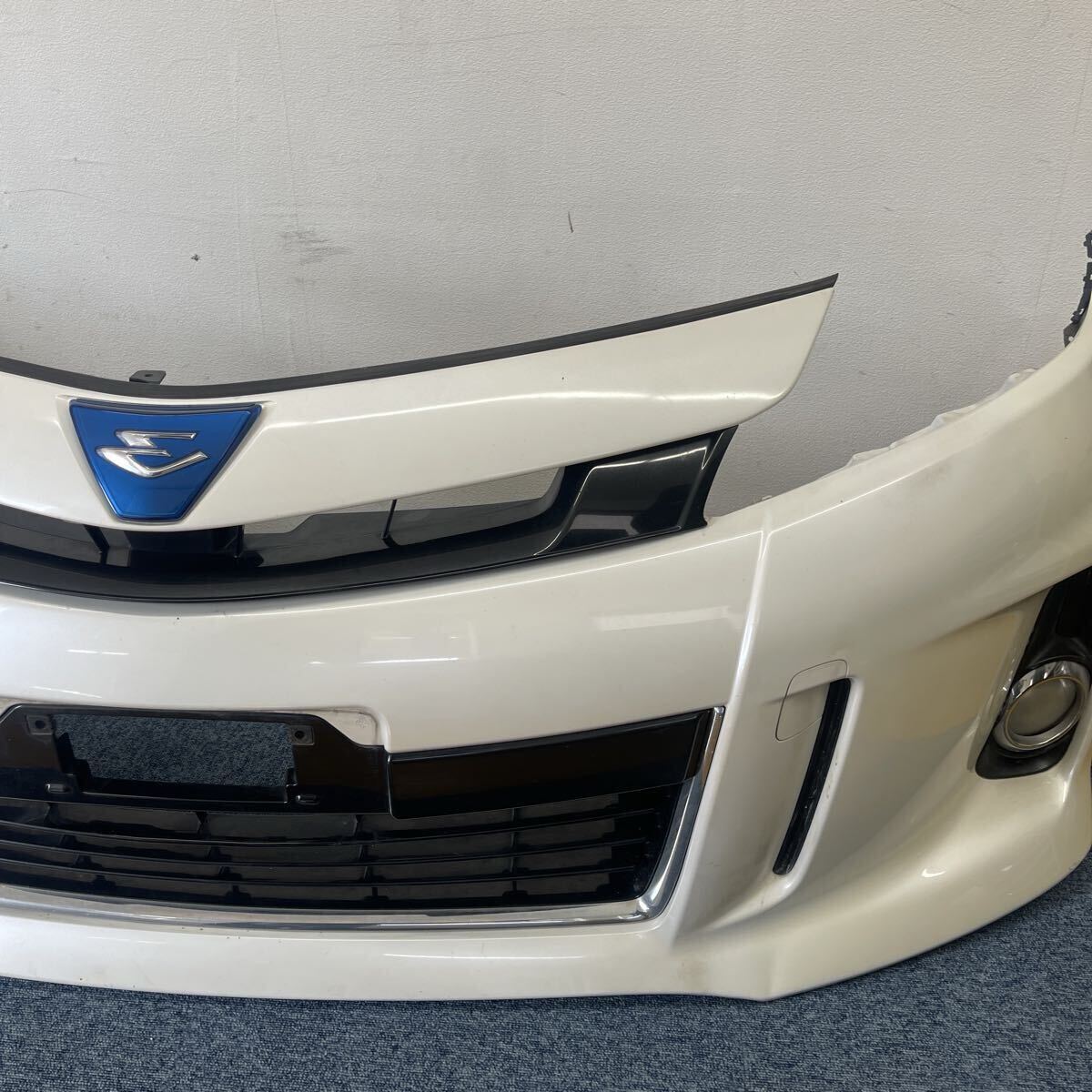 トヨタ エスティマ アエラス 中期3型 フロントバンパー_画像4