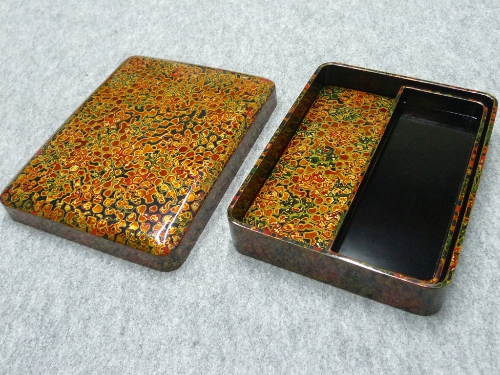 2点セット 津軽塗 伝統工芸 小物入れ 筆入れ 小箱 ペンケース_画像2