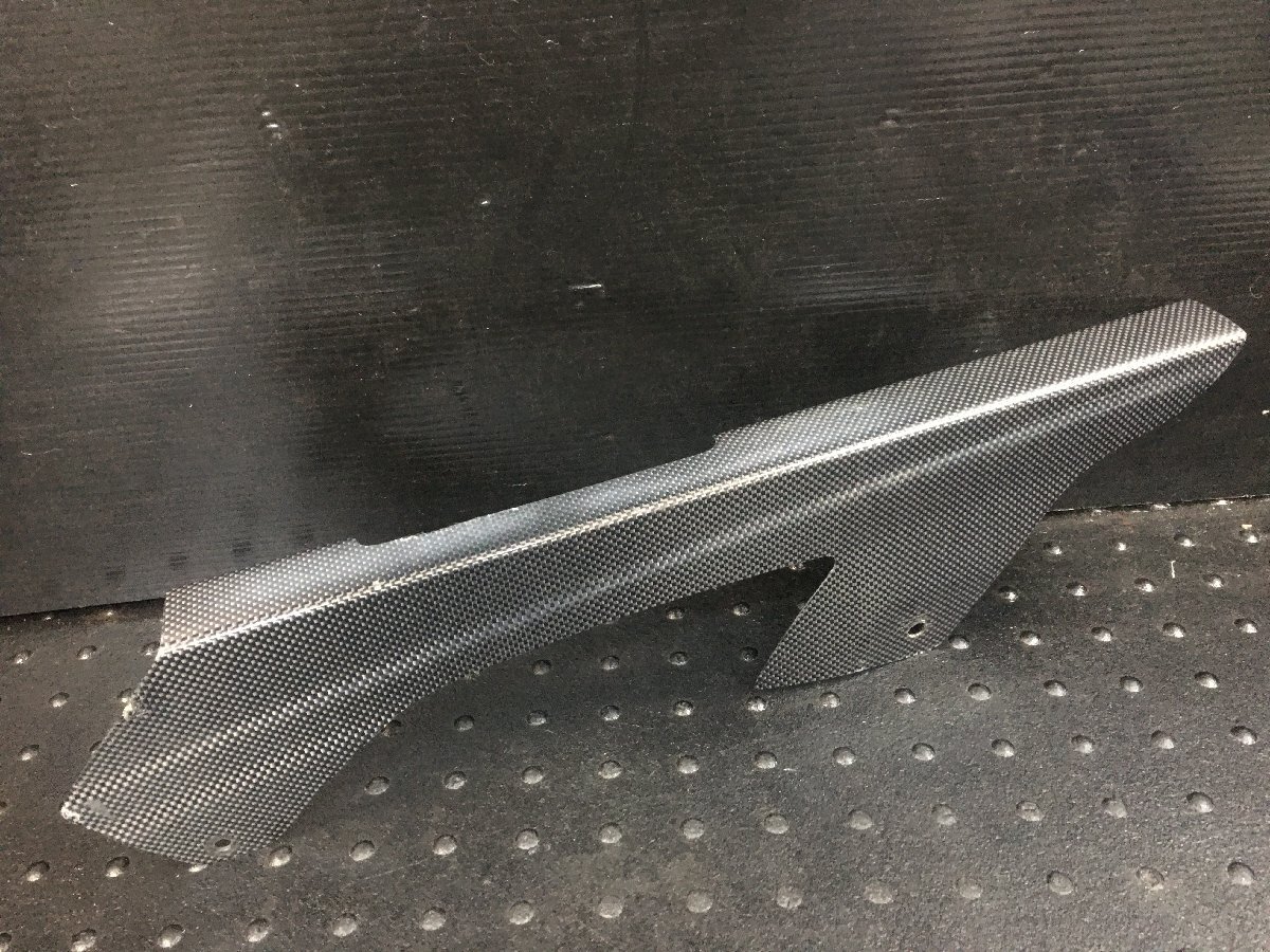 Kawasaki GPZ900R 　カーボン製チェーンカバー チェーンケース 社外 （検索 ZX900A A7 カワサキ GPZ750 ZZR1100 ZRX Ninja 実動車両より♪_画像1