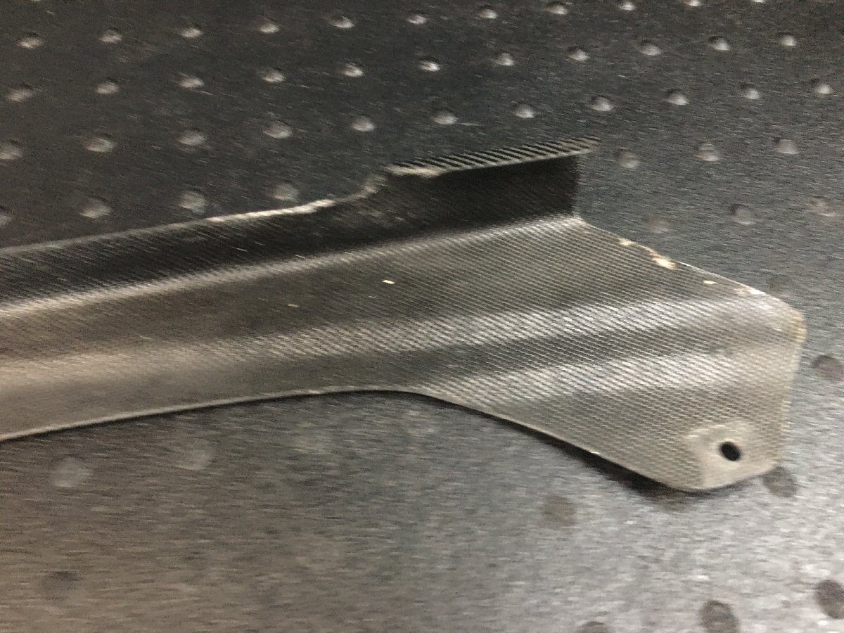 Kawasaki GPZ900R 　カーボン製チェーンカバー チェーンケース 社外 （検索 ZX900A A7 カワサキ GPZ750 ZZR1100 ZRX Ninja 実動車両より♪_画像8