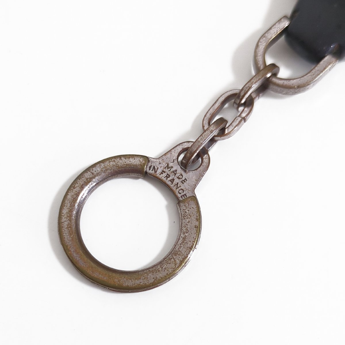 S2705* стоимость доставки 198 иен ~ LOUIS VUITTON Louis Vuitton porutokre epi Z кольцо для ключей брелок для ключа M63832 черный × серебряный цвет 