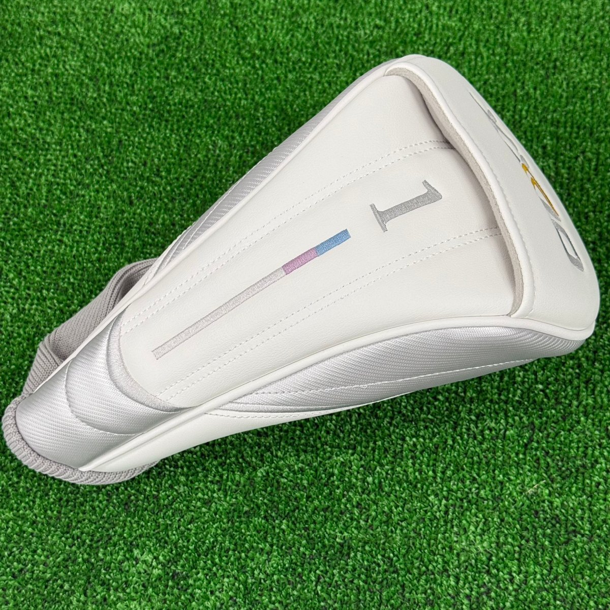 【コース未使用美品】XXIO13 ゼクシオ13 レディース ドライバー【13.5°】MP1300【L】訳アリ 2815_画像9