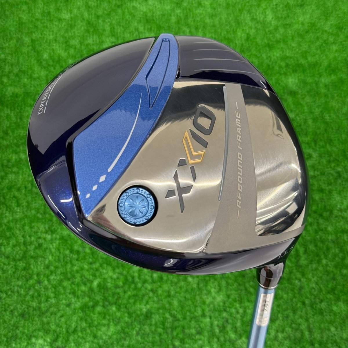 【コース未使用美品】XXIO13 ゼクシオ13 レディース ドライバー【13.5°】MP1300【L】訳アリ 2815_画像2