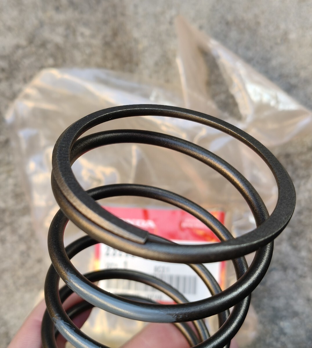 ホンダ/スマートDio/ズーマー/センタースプリング/23233-GEE-711/未使用?_画像3