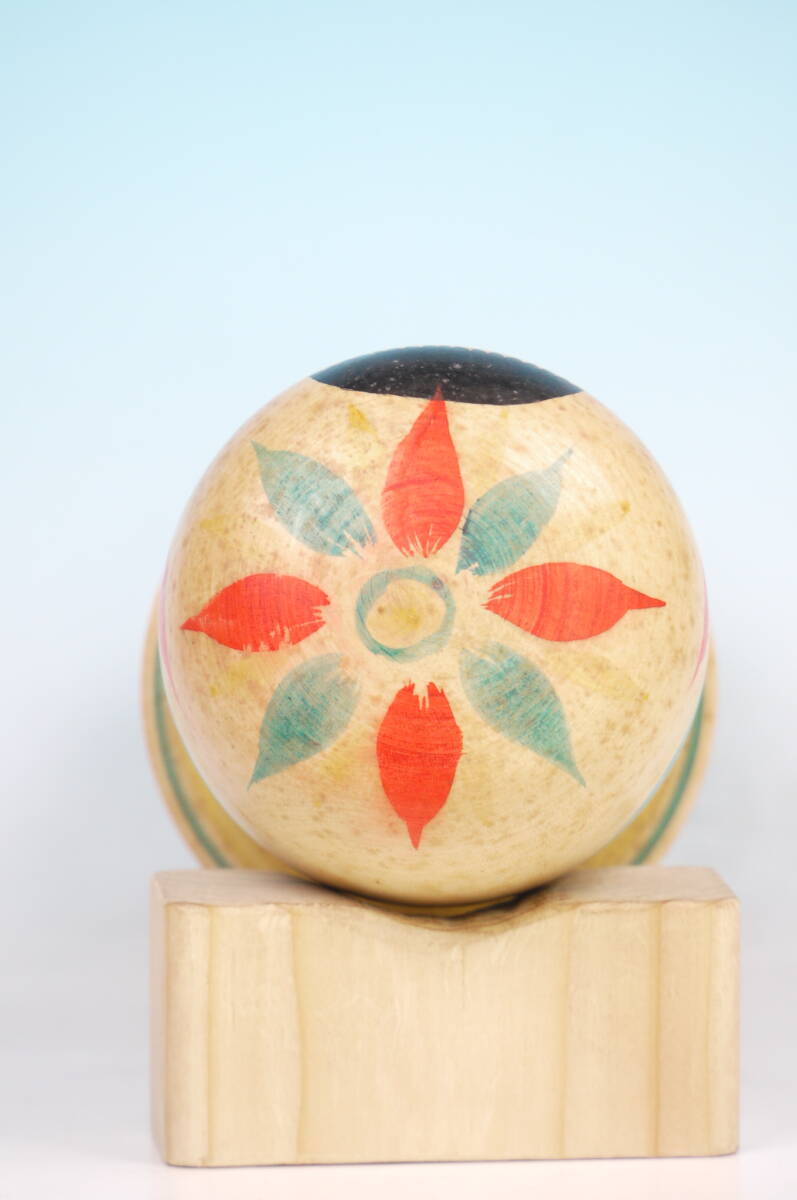  традиция kokeshi Sasaki matsue*. flat .(20251800)