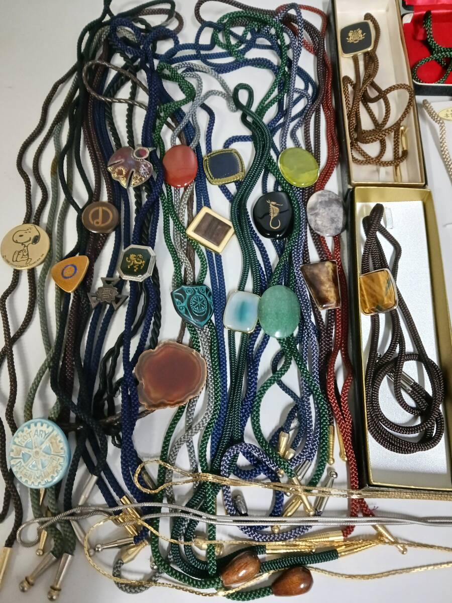 ★格安売切★大量おまとめ★ ループタイ 紐ネクタイ ポーラータイ ロープタイ Wedgwood 鼈甲 天然石等 メンズ ネクタイ 小物　_画像6