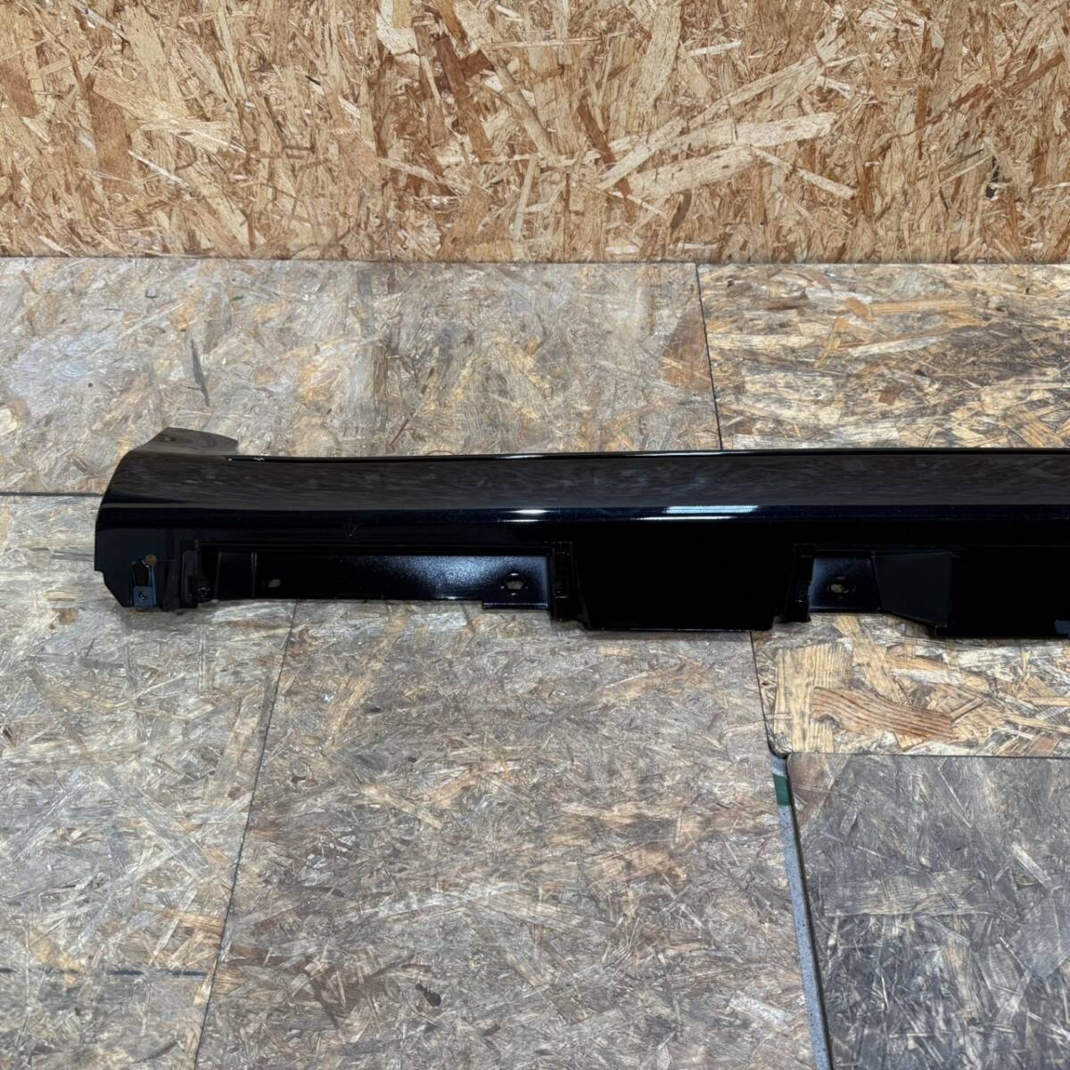 即決有◆カムリ AVV50 純正 サイドステップ 左 パール 75860-33060 前期 パーツ_画像5