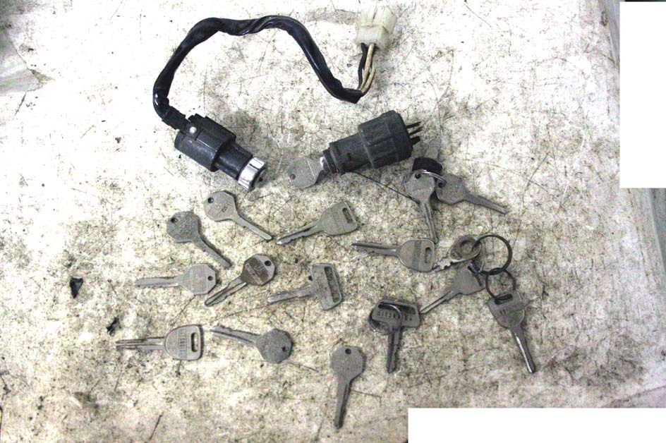  Mitsubishi IGN+ Mitsubishi оригинальный ключ большое количество Minica Skipper Debonair Canter Fuso Colt Galant GTO Sigma Ceres te Lancer Mirage Silver Pigeon 