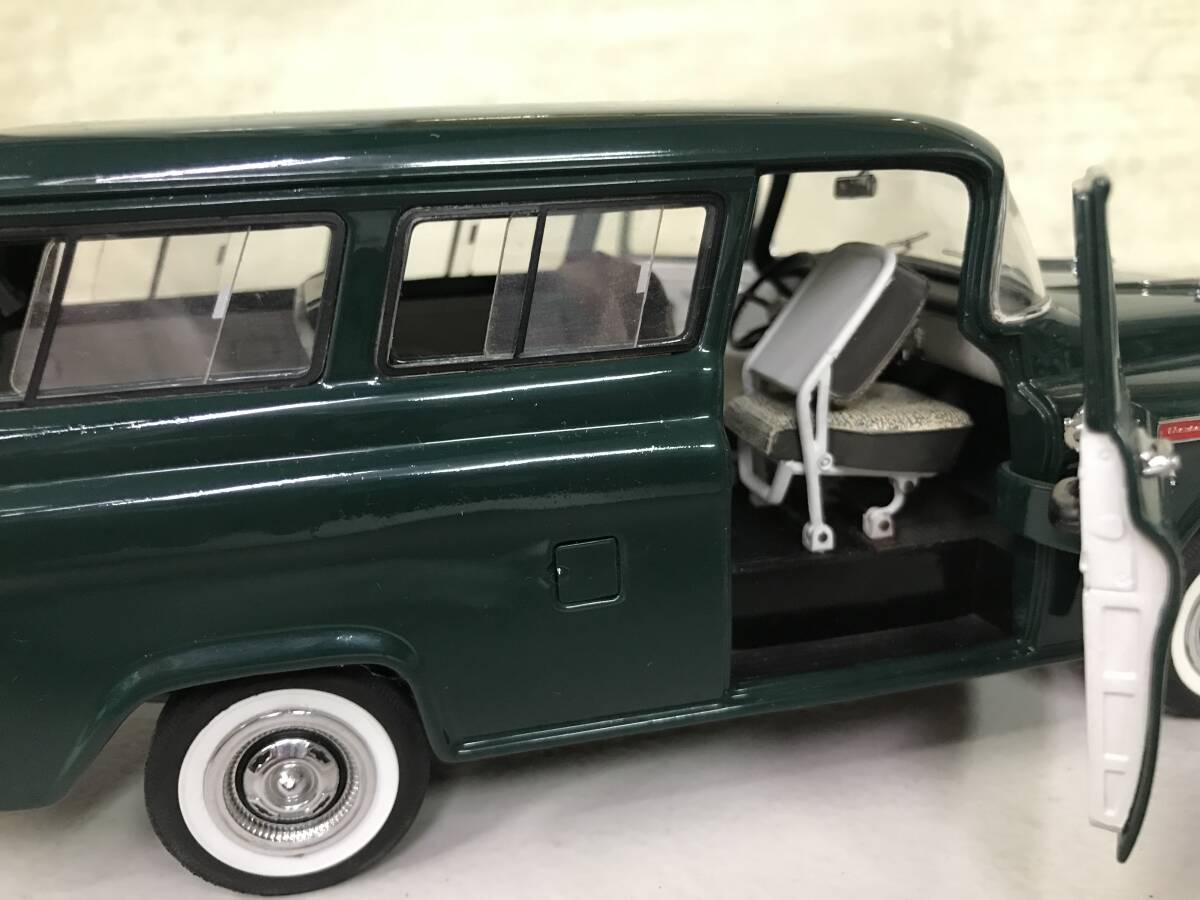 ダンバリーミント　1/24　1957　シボレー　サバーバン　フランクリンミント_画像4