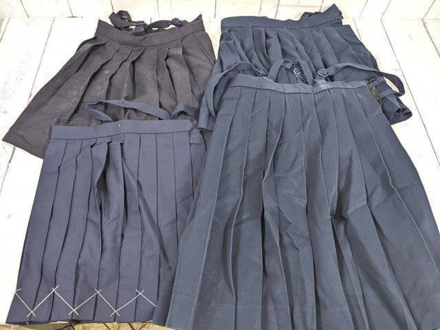 【as2975】小学校?? 中学校?? 女子用学生服 制服 サスペンダー付きスカート プリーツスカート 4点セット◆ジャンク品♪_画像1