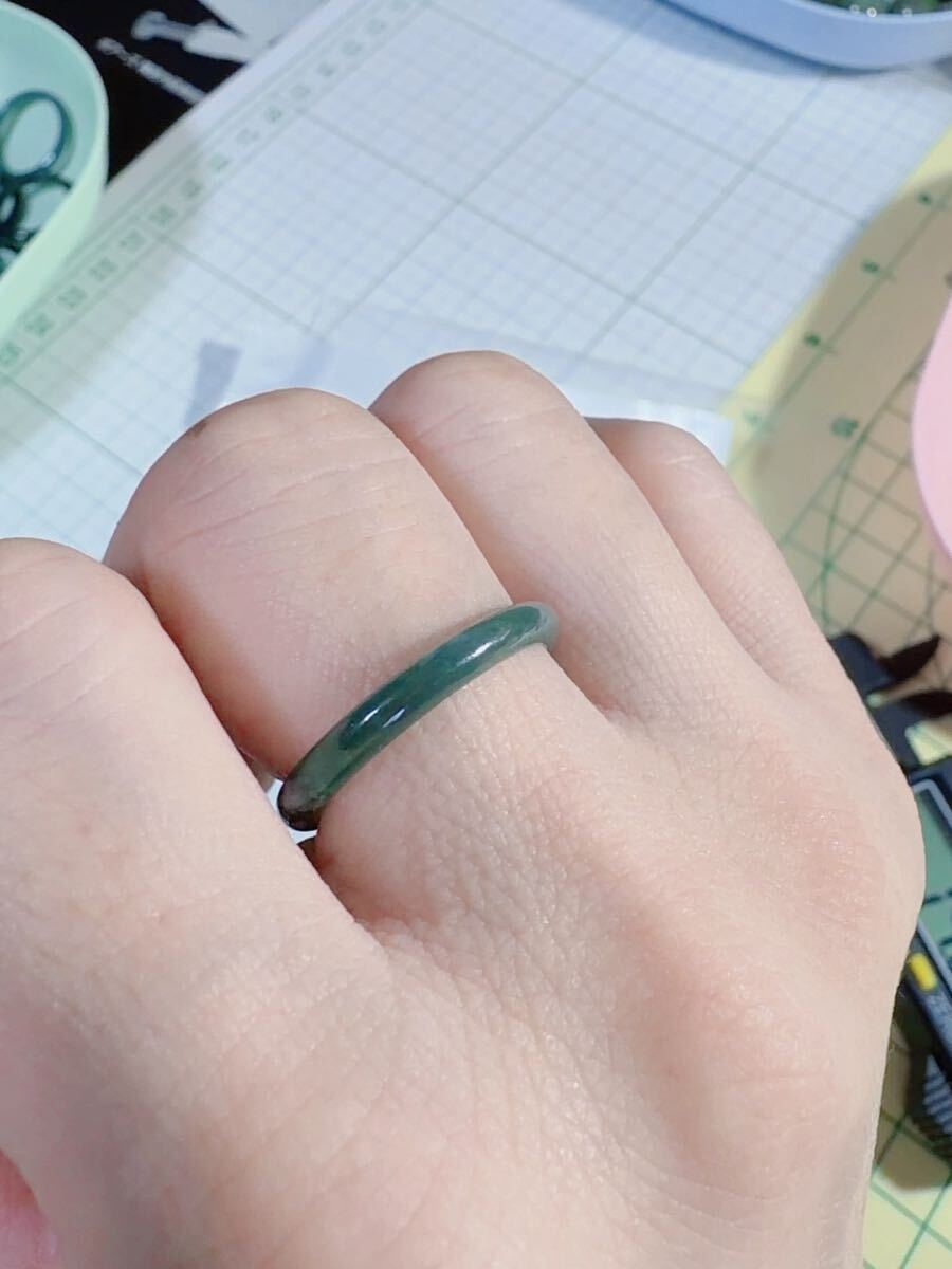 CS-0112天然本翡翠《本物保証》 藍水翡翠 指輪約17号 一点物 希少 縁起物 お守り 魔除け 昇進 成功 風水 金運 財運 幸運 幸福_画像3