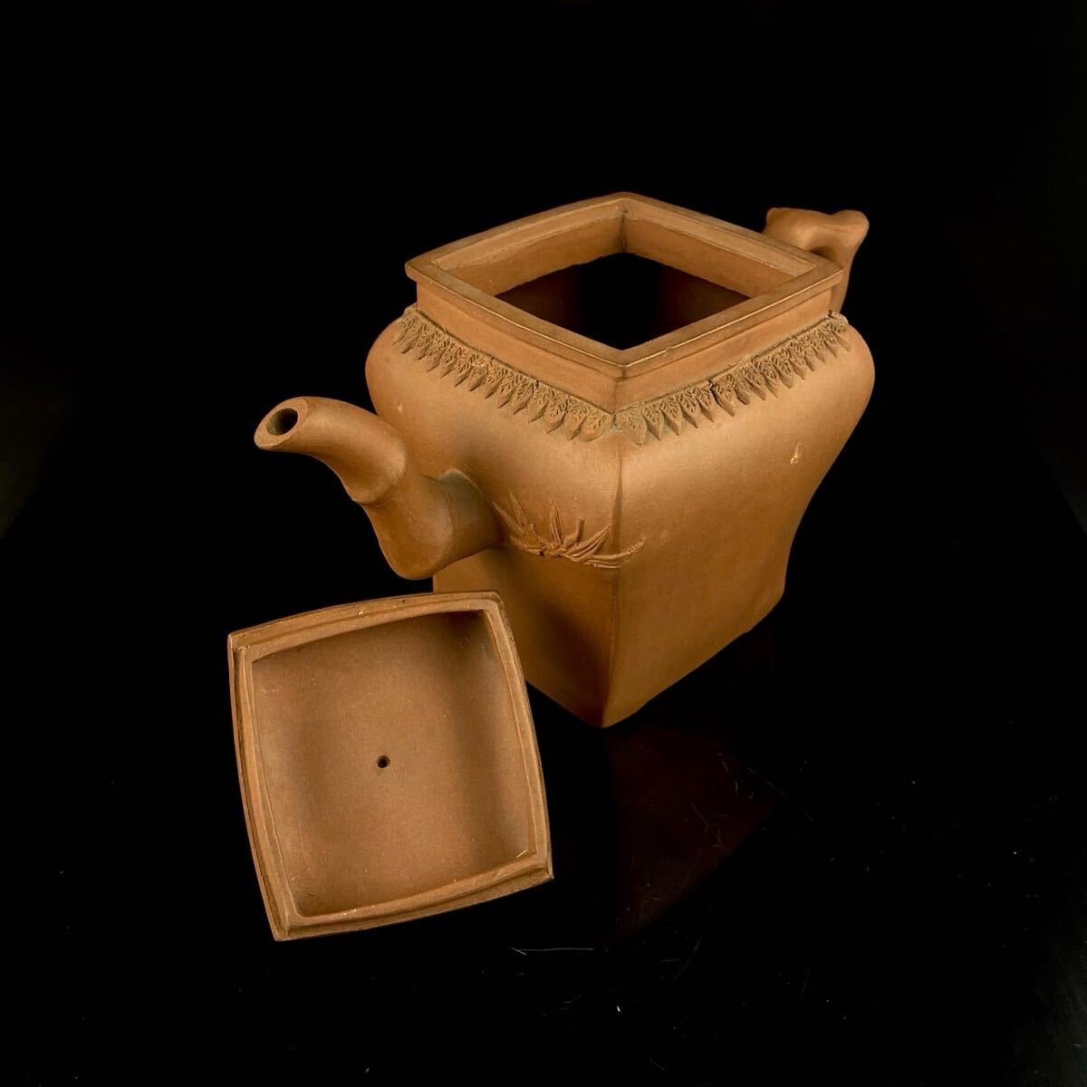 唐物 朱泥 松竹梅 四方 急須 清代 乾隆 紫砂 紫泥 茶壷 茶器 中国宜興 中国古玩（3b1111ka 2）_画像9