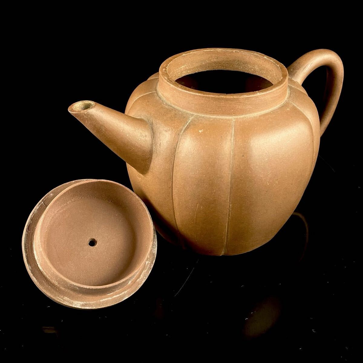 煎茶道具 唐物 朱泥 在銘 急須 砲口 獅子摘 紫砂 紫泥 茶壷 茶器 中国宜興 （b111/2 0）_画像8