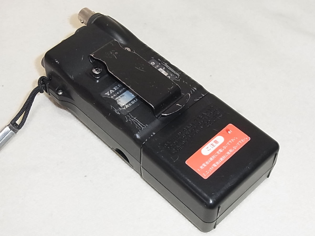 YAESU ヤエス FT-729 144/430MHz FMハンディ機 内蔵スピーカー交換跡有 中古品_画像5