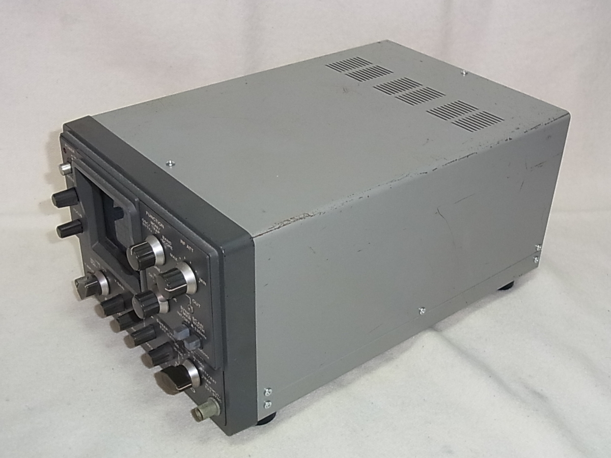 TRIO トリオ SM-220 STATION MONITOR ステーションモニター BS-8 バンドスコープユニット内蔵 点しか表示せず 中古ジャンク品_画像3