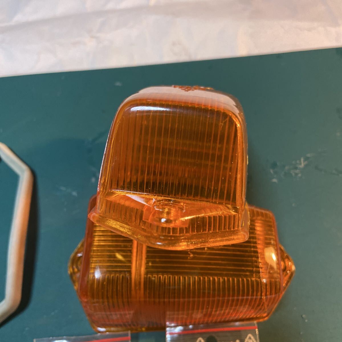 シトロエン2cvのウインカーレンズです。　 左右セット オレンジ 旧車　_画像5