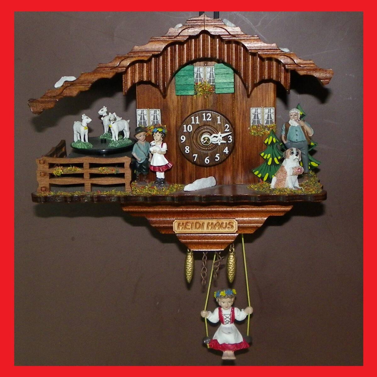 ゆうパック.80サイズ送料記載済み アルプスの少女ハイジ 掛け時計 おじいさんの山小屋 時間はおおむね正確 山羊回転OK(赤枠.楽)_画像1