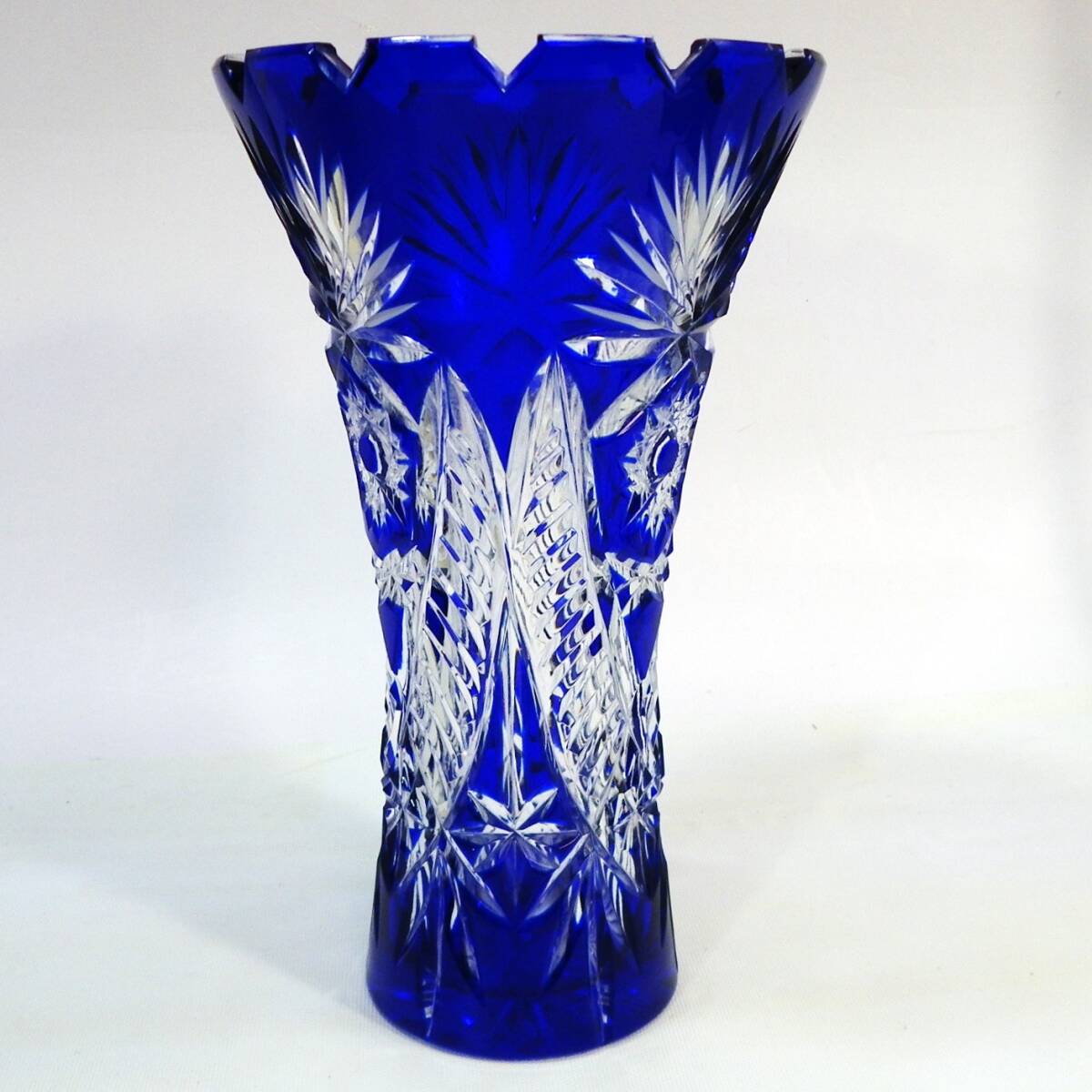 ゆうパック.80サイズ送料記載済み 切子 花瓶 フラワーポット Flower vase ワレも欠けも無し(赤枠.樂多我)_画像4