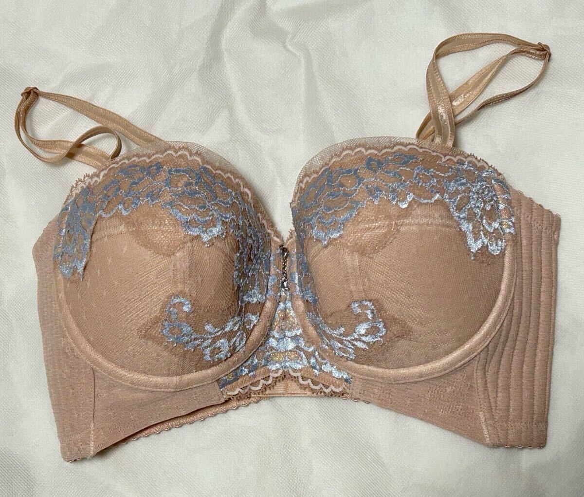 マルコ 補整下着 体型補整 リュミエス　1/ 2カップショートブラジャー ロゼ 美品　E70_画像1