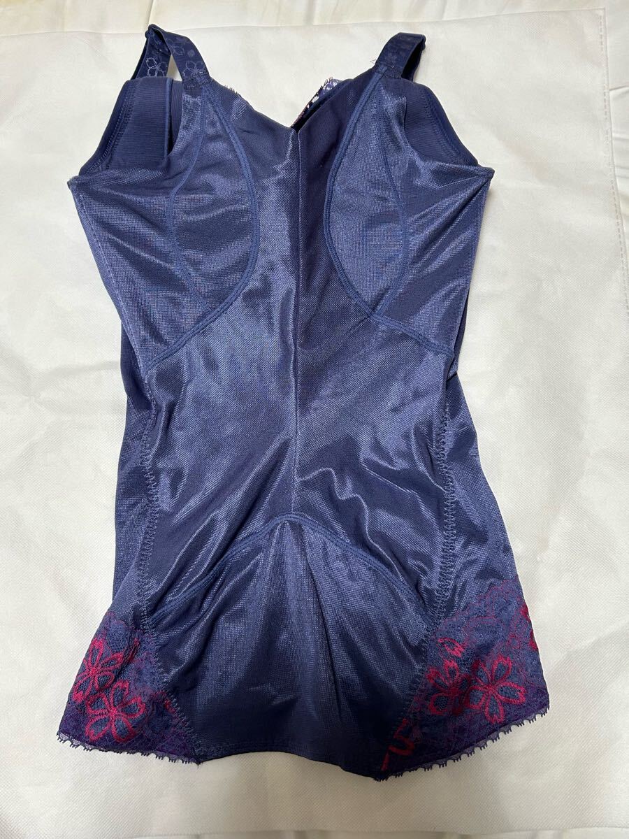 体型補整 補整下着 マルコ アヴァンセサクラ オウブブルー ボディシェイパー　F70 美品_画像2